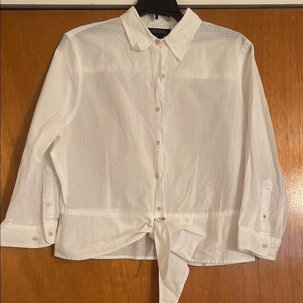 Jones New York Signature White Collared Blouse